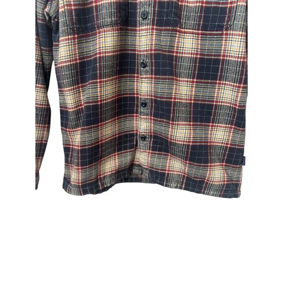 PATAGONIA M'S FJORRD MENS LONG SLEEVE BUTTON DOWN FLANNEL PLAID WARM SHIRT SZ M - Picture 6 of 13